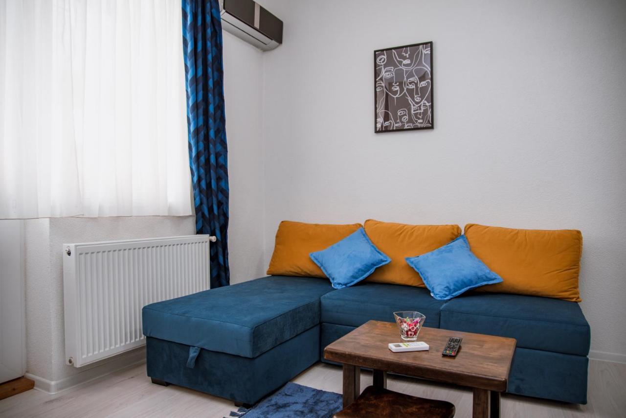 Guest House Mylan Licko Petrovo Selo Exterior photo